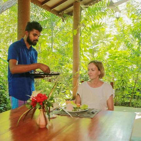 Nature Lanka Ayurveda Resort - All Meals And Ayurveda Treatments With Yoga แทนกาลเล ภายนอก รูปภาพ