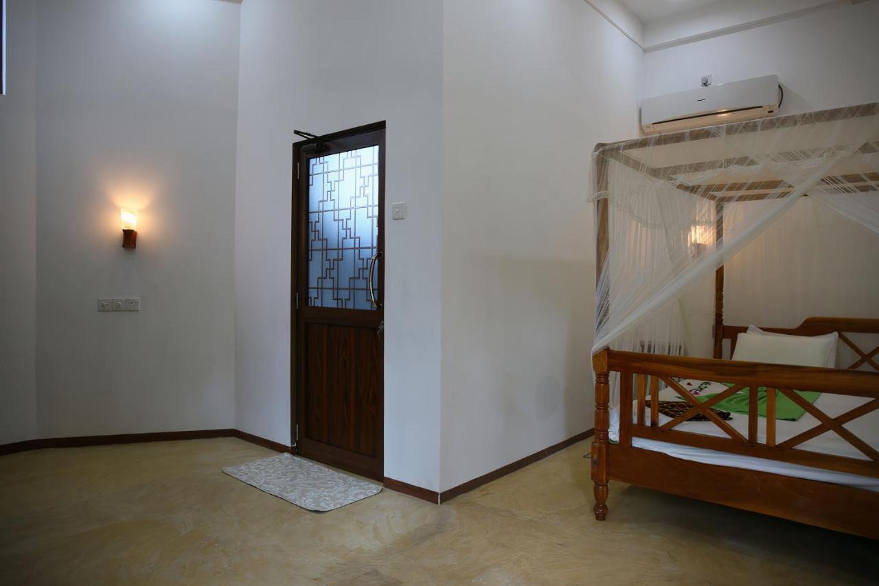 Nature Lanka Ayurveda Resort - All Meals And Ayurveda Treatments With Yoga แทนกาลเล ภายนอก รูปภาพ