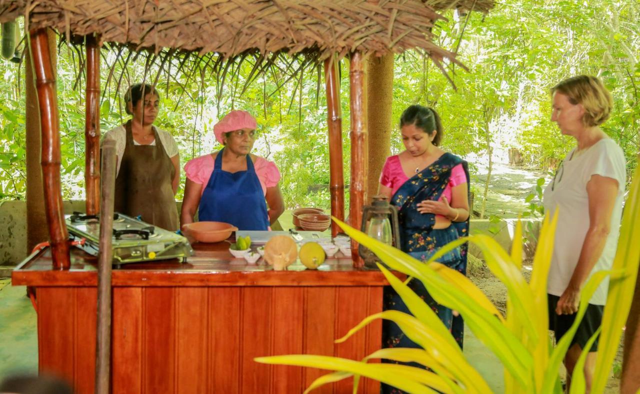 Nature Lanka Ayurveda Resort - All Meals And Ayurveda Treatments With Yoga แทนกาลเล ภายนอก รูปภาพ