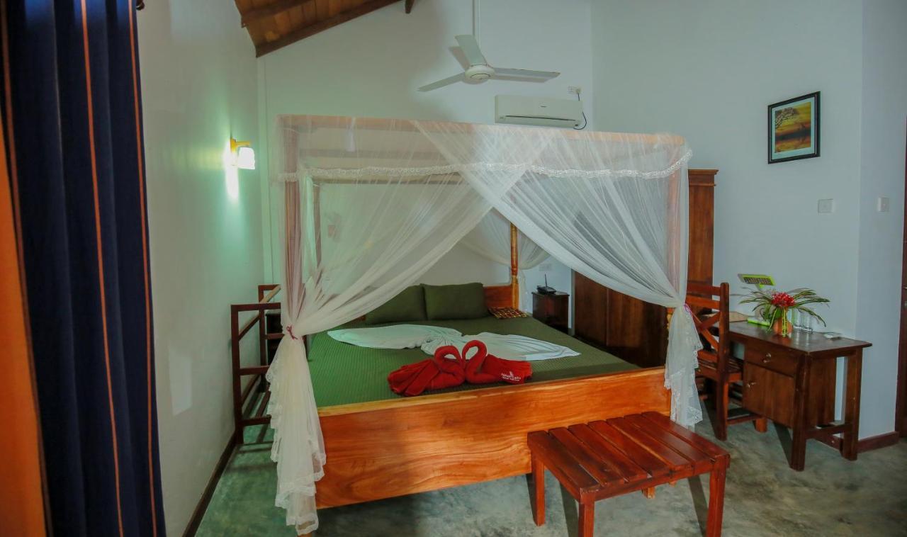 Nature Lanka Ayurveda Resort - All Meals And Ayurveda Treatments With Yoga แทนกาลเล ภายนอก รูปภาพ