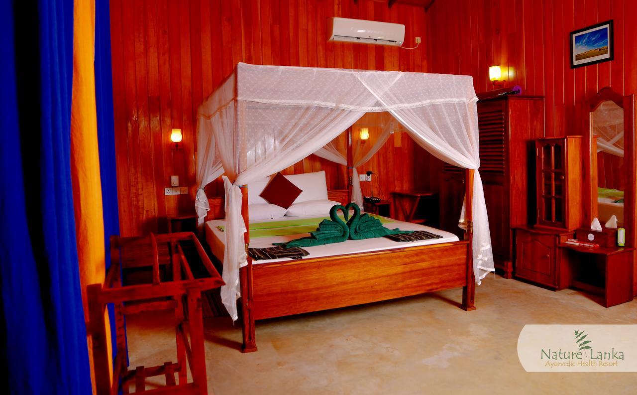 Nature Lanka Ayurveda Resort - All Meals And Ayurveda Treatments With Yoga แทนกาลเล ภายนอก รูปภาพ
