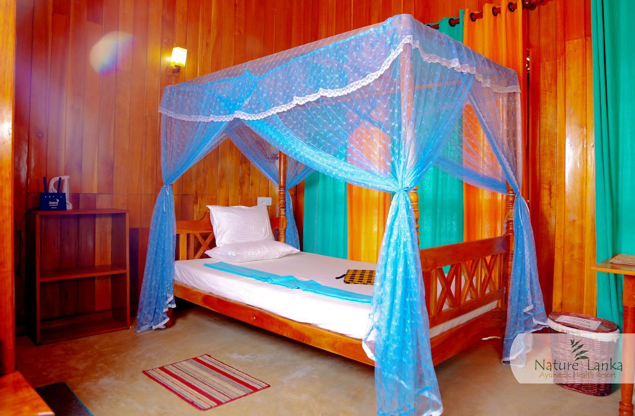 Nature Lanka Ayurveda Resort - All Meals And Ayurveda Treatments With Yoga แทนกาลเล ภายนอก รูปภาพ