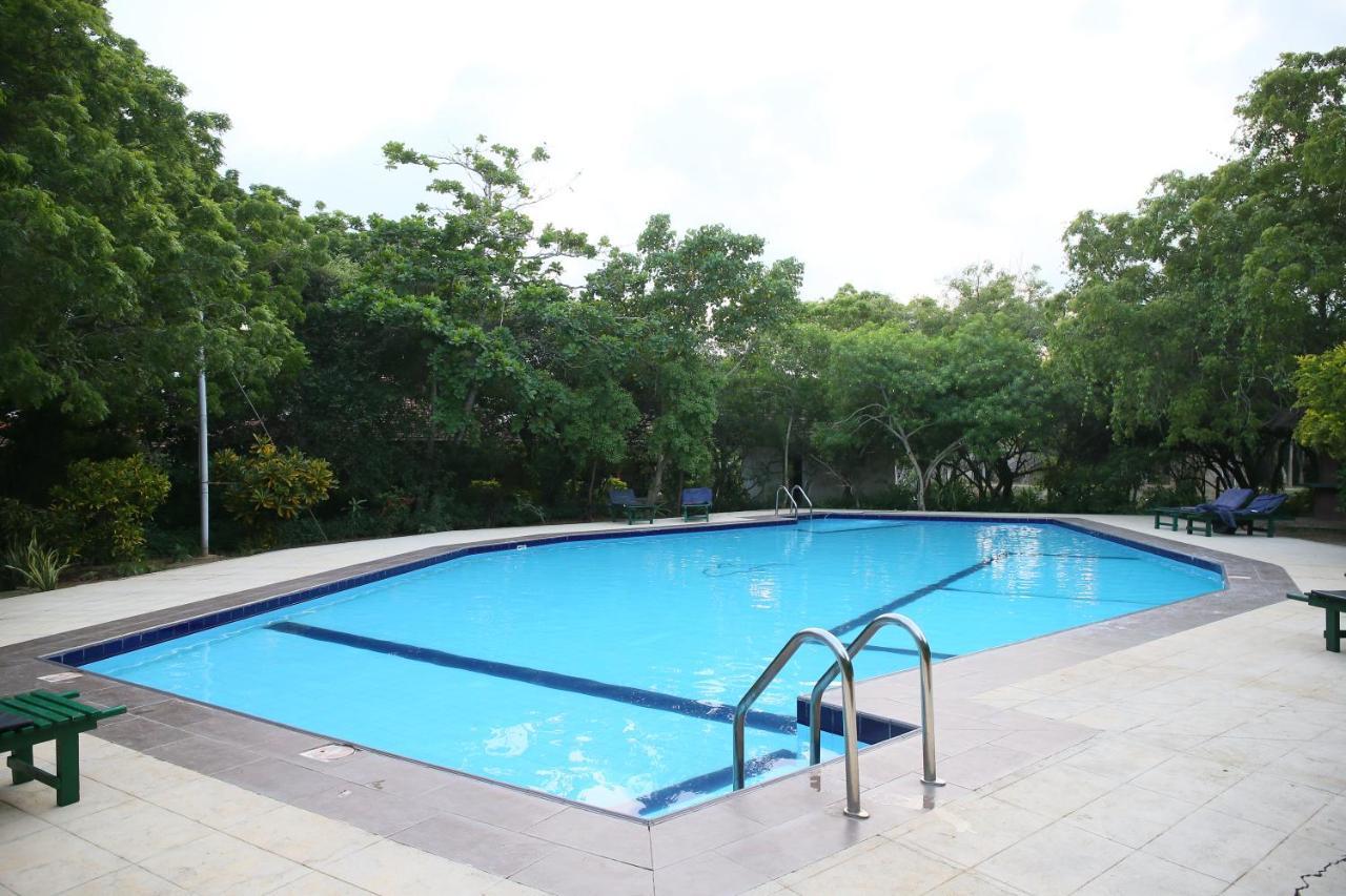 Nature Lanka Ayurveda Resort - All Meals And Ayurveda Treatments With Yoga แทนกาลเล ภายนอก รูปภาพ
